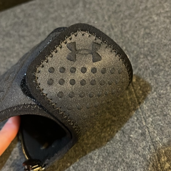 1 Under Armour shoe cuff - Picture 8 of 8